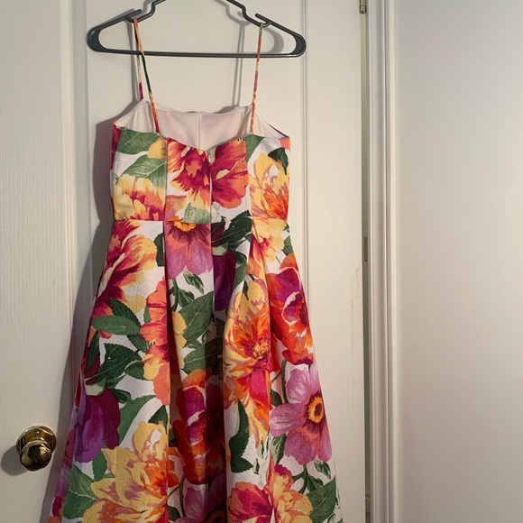 Laura occasion dress - Picture 3 of 7